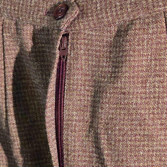 1970s Vintage Wool Tweed Skirt, Unbranded, 26" Waist - Picture 7 of 15